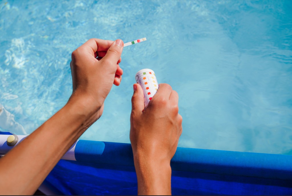 pH piscine : les réponses à toutes vos questions
